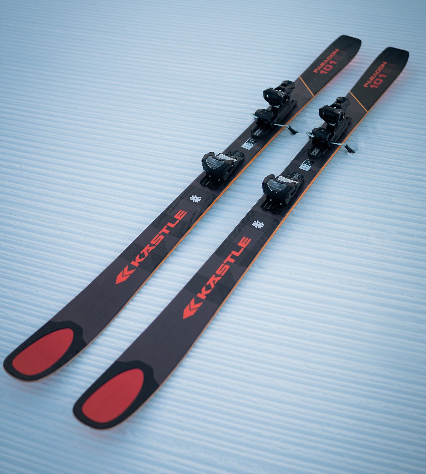 Kastle Paragon 101 Freeride Ski on pisted snow